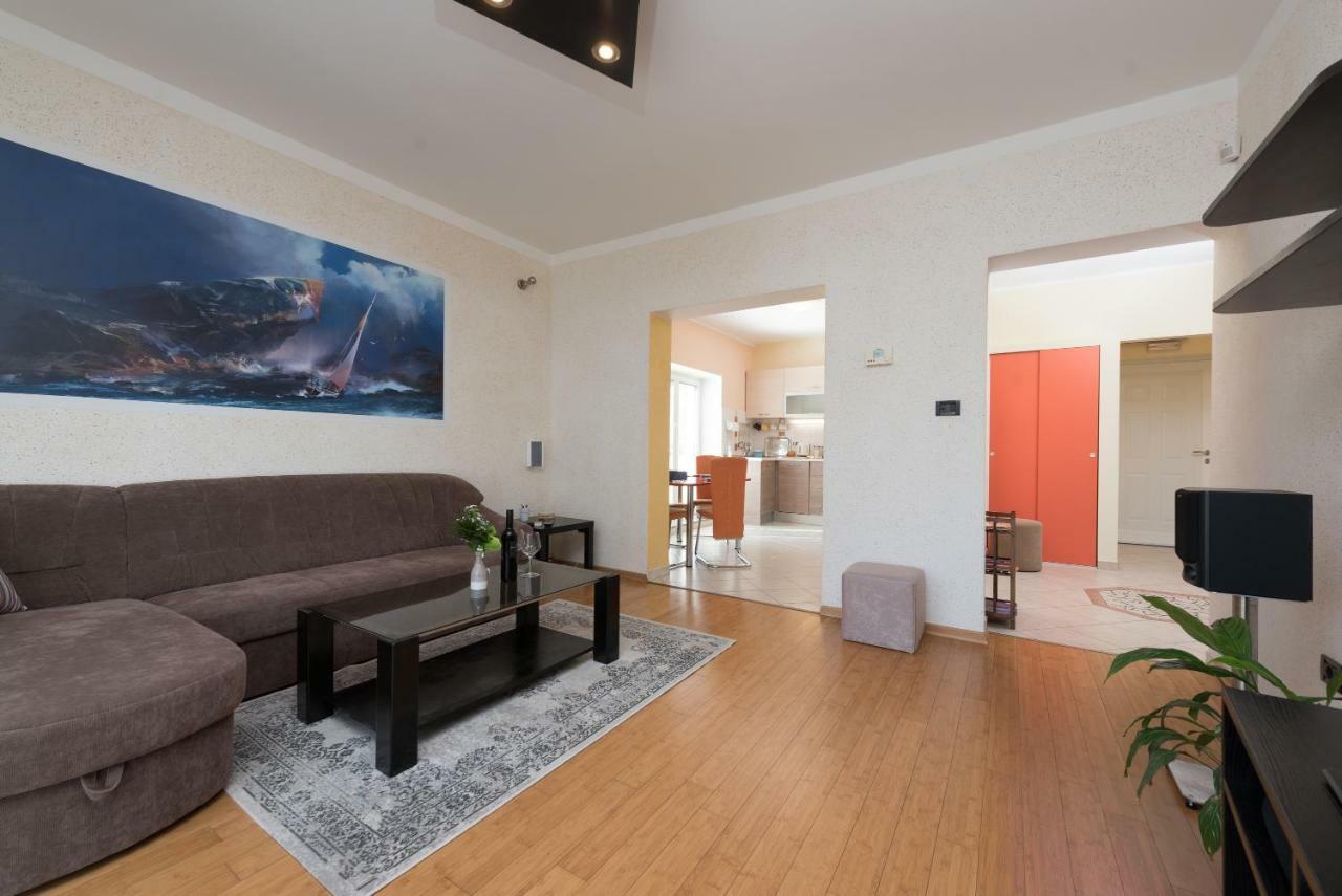 Apartment Cupido Rijeka Bagian luar foto