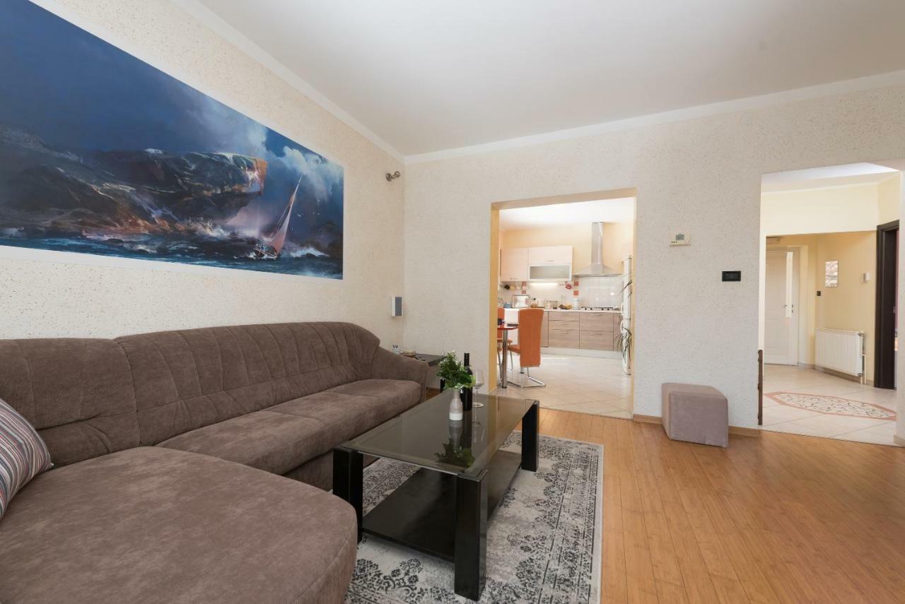 Apartment Cupido Rijeka Bagian luar foto